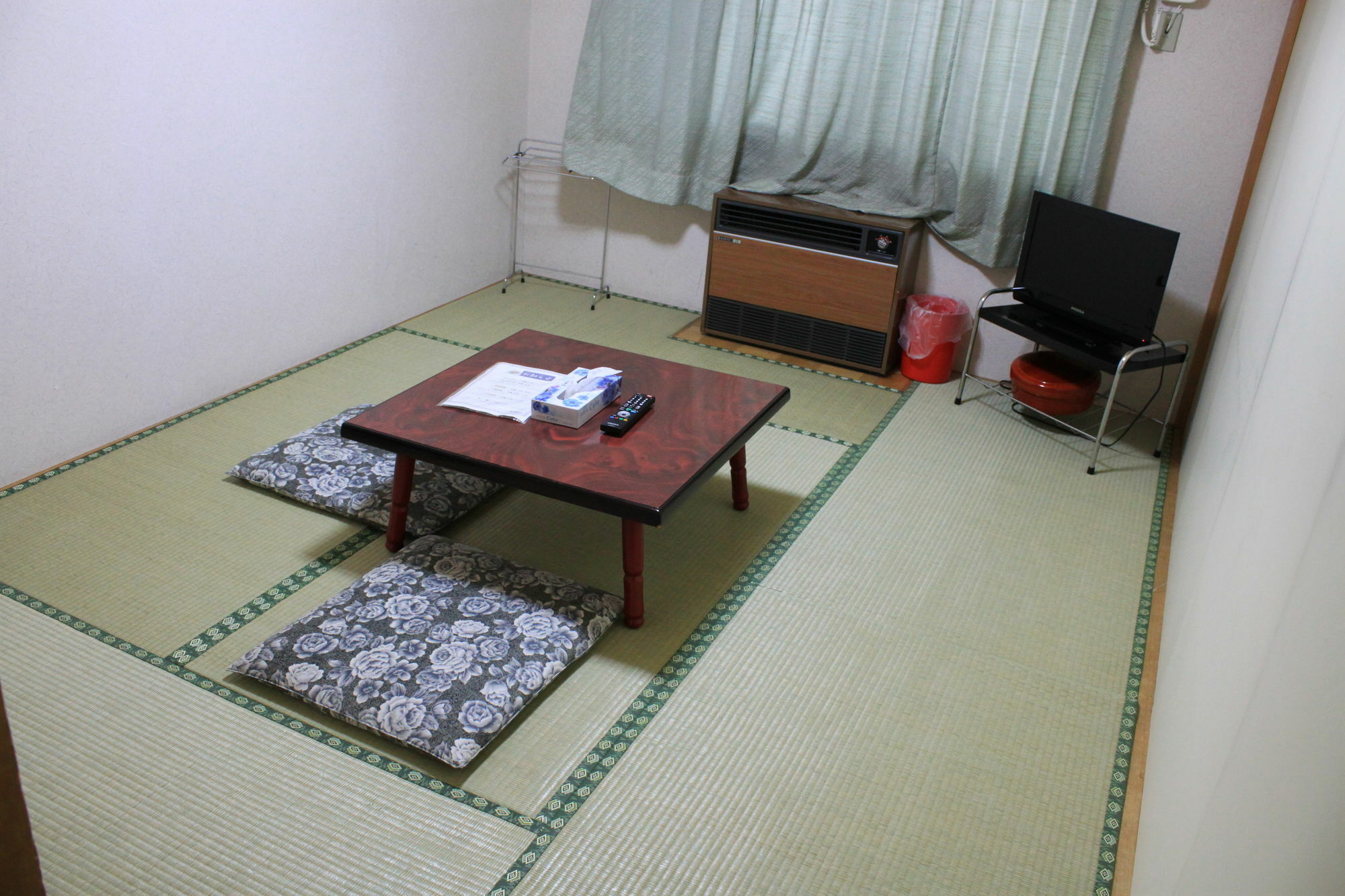 فندق New Hakuginso NakaNakafurano المظهر الخارجي الصورة